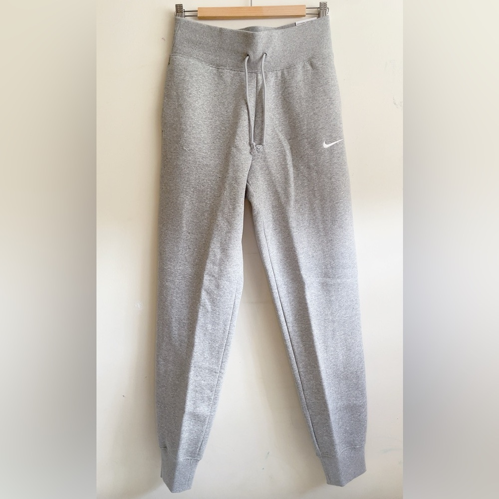 Gray Nike Sportswear Phoenix Fleece High-waisted Sweatpants